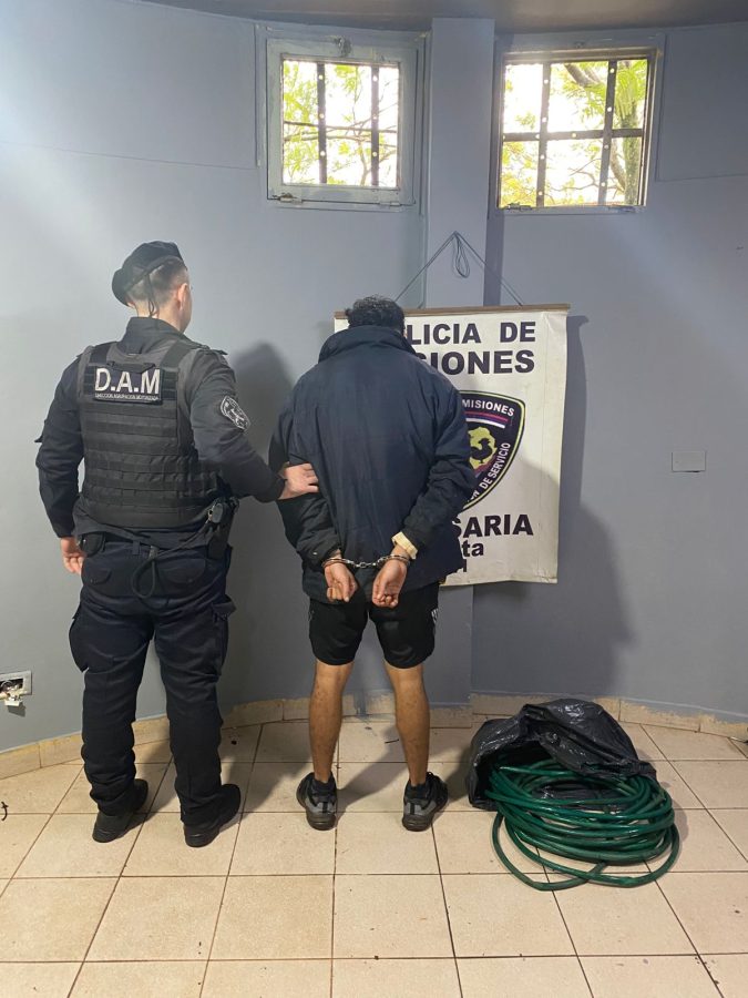 El 911 frustro multiples robos en Posadas mediante el sistema de camaras y patrullas de calle 1 - 1