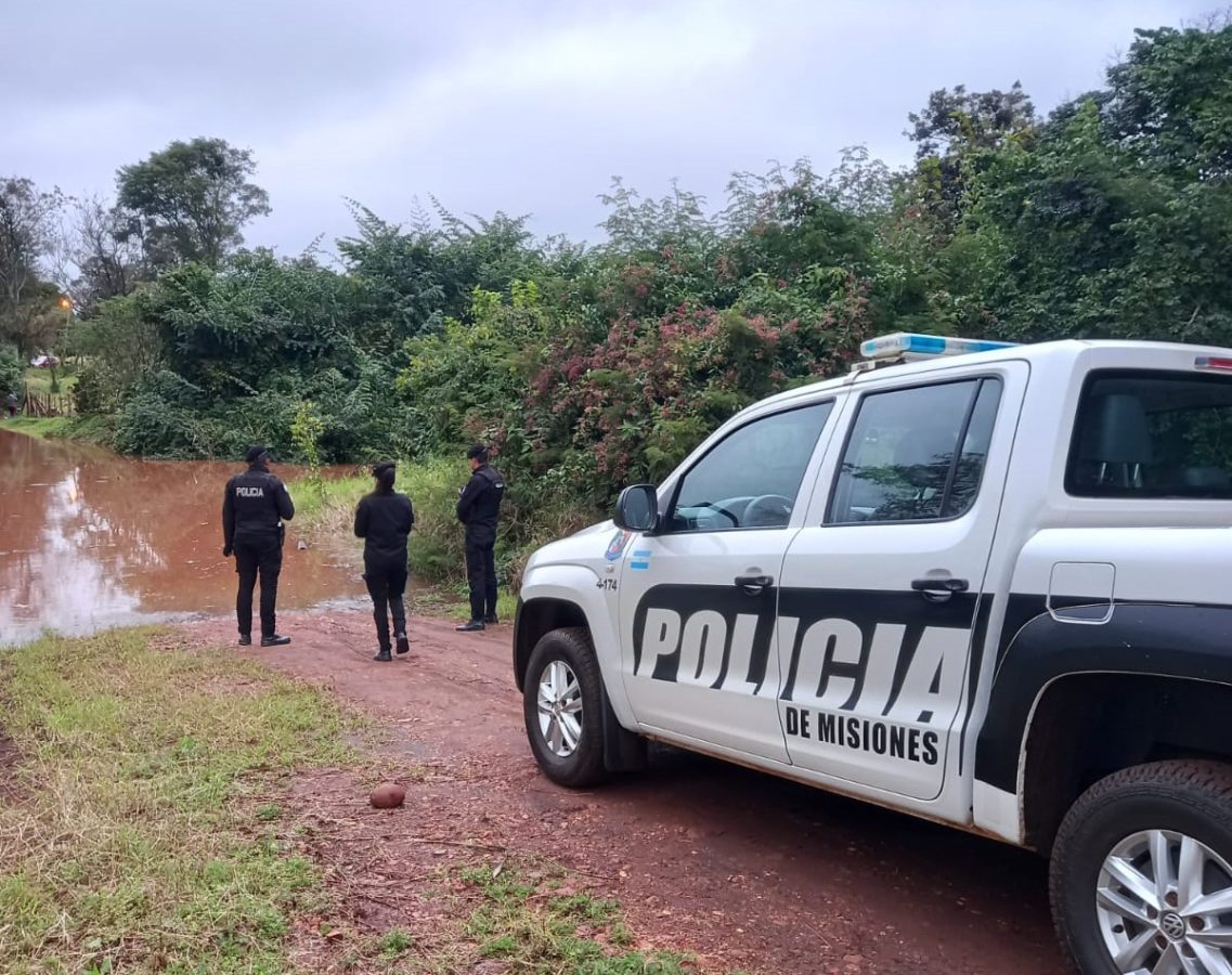 Evacúan a familias en El Soberbio y San Javier por crecida del río Uruguay