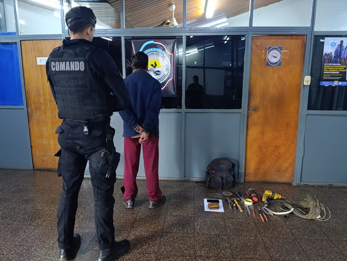 Cámaras del 911 advirtieron a las patrullas de un robo en curso en Posadas