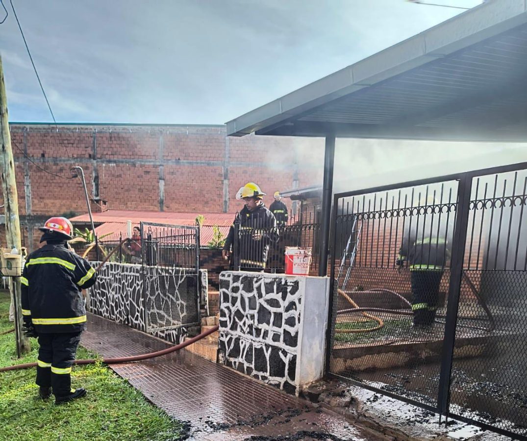 Mujer falleció tras el incendio de una vivienda en Capioví