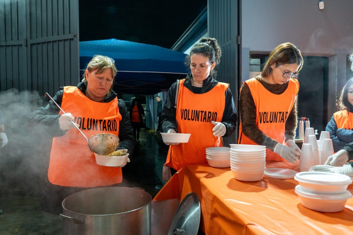 Ante la ola de frío, Misiones reactivó en Posadas el "Operativo en Red"