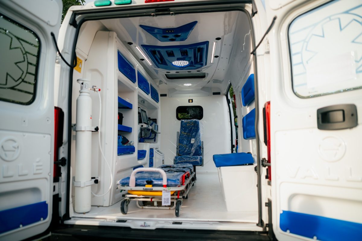 Posadas refuerza la atencion sanitaria con la incorporacion de dos ambulancias 7 - 3