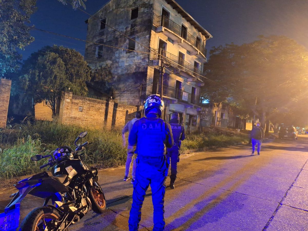 Rápida intervención policial permitió la detención de un delincuente tras robar una casa en Posadas