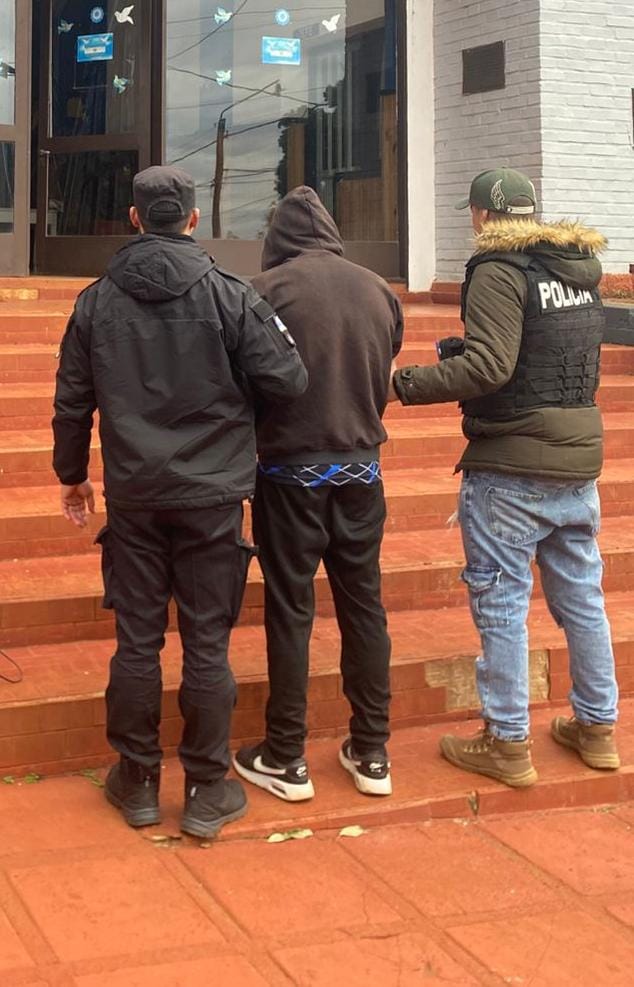 WhatsApp Image 2025 06 25 at 19.44.31 - 1