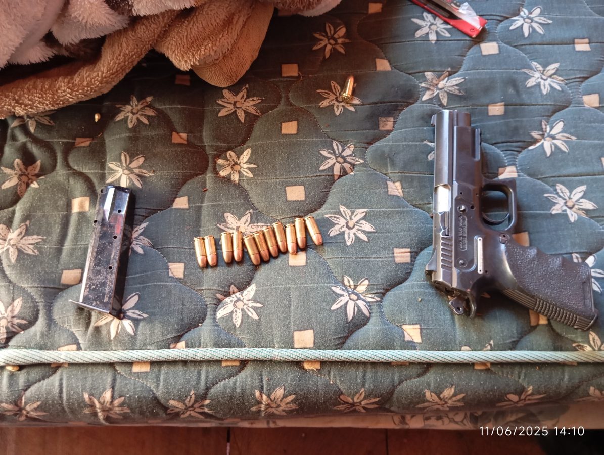 El criminal brasileño que intentó robar en El Soberbio tenía un arsenal en su escondite 2 4 - brasileno detenido 3 - 3