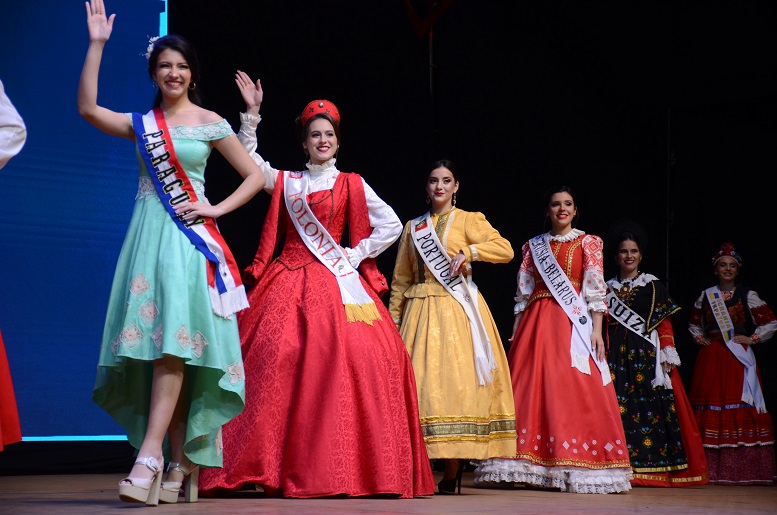 La Fiesta del Inmigrante comienza a latir con la presentación de sus reinas y reyes