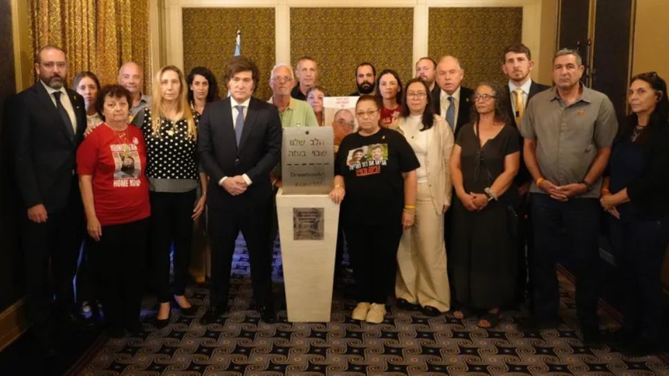 Milei se reunió en Israel con familiares de personas secuestradas