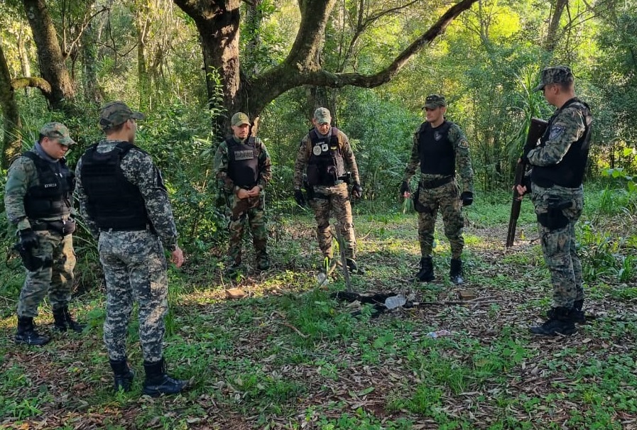 Policías intensifican los patrullajes para prevenir el apeo ilegal y la caza furtiva