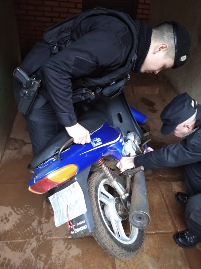 Allanamientos un detenido y motos secuestradas por picadas ilegales en Iguazu 3 - 7