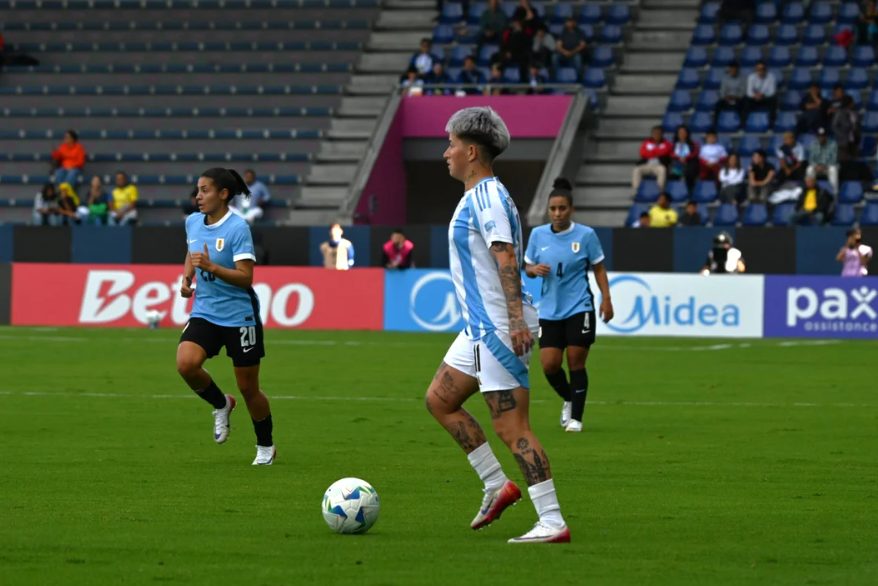 Argentina derrotó 1 a 0 a Uruguay en el debut de la Copa América Femenina