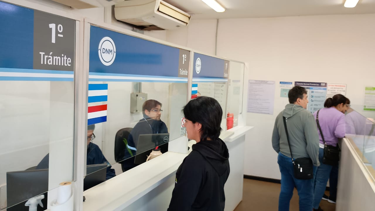 Ya funciona el nuevo sistema de control migratorio unificado en el puente Posadas–Encarnación