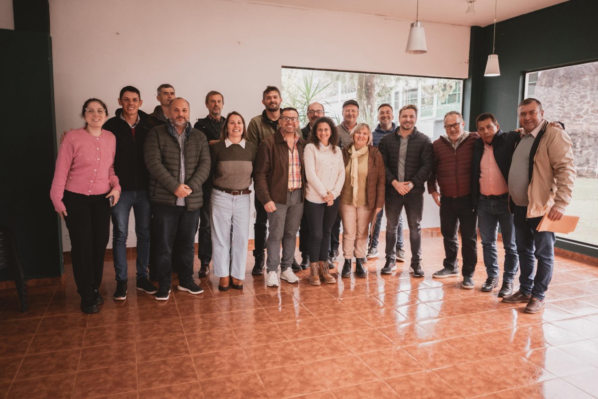 El Ministerio del Agro afianza lazos productivos con Apóstoles y Azara
