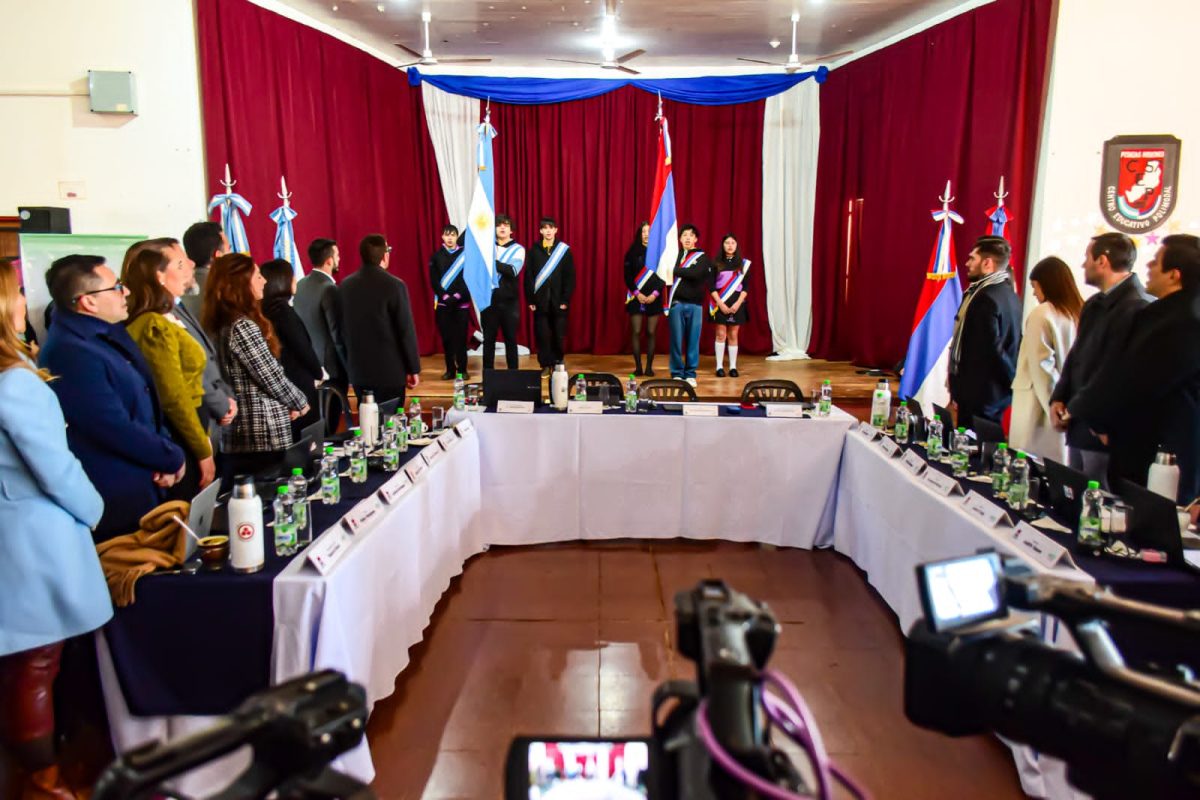 El Concejo Deliberante posadeño sesionó en el barrio Las Margaritas y con nuevos proyectos