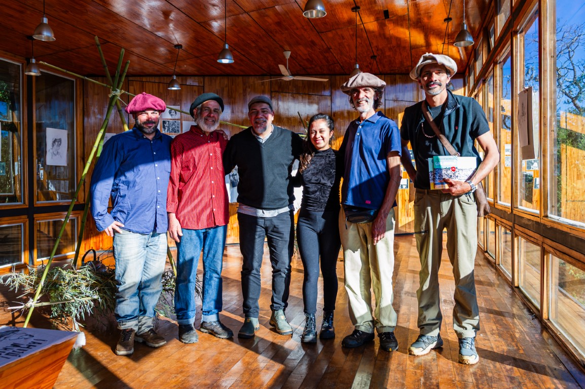 Muestra sudor y agua (1) (Mediano)