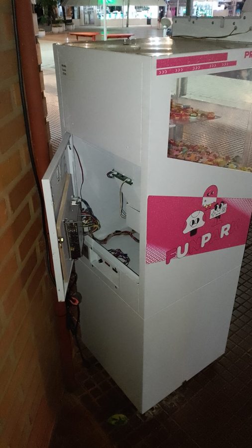 Ocasiono disturbios en un local comercial y fue detenido por la policia en Eldorado 1 - 1