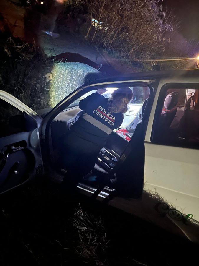 Operativo cerrojo en Campo Grande culmino con el secuestro de un auto robado 1 - 107