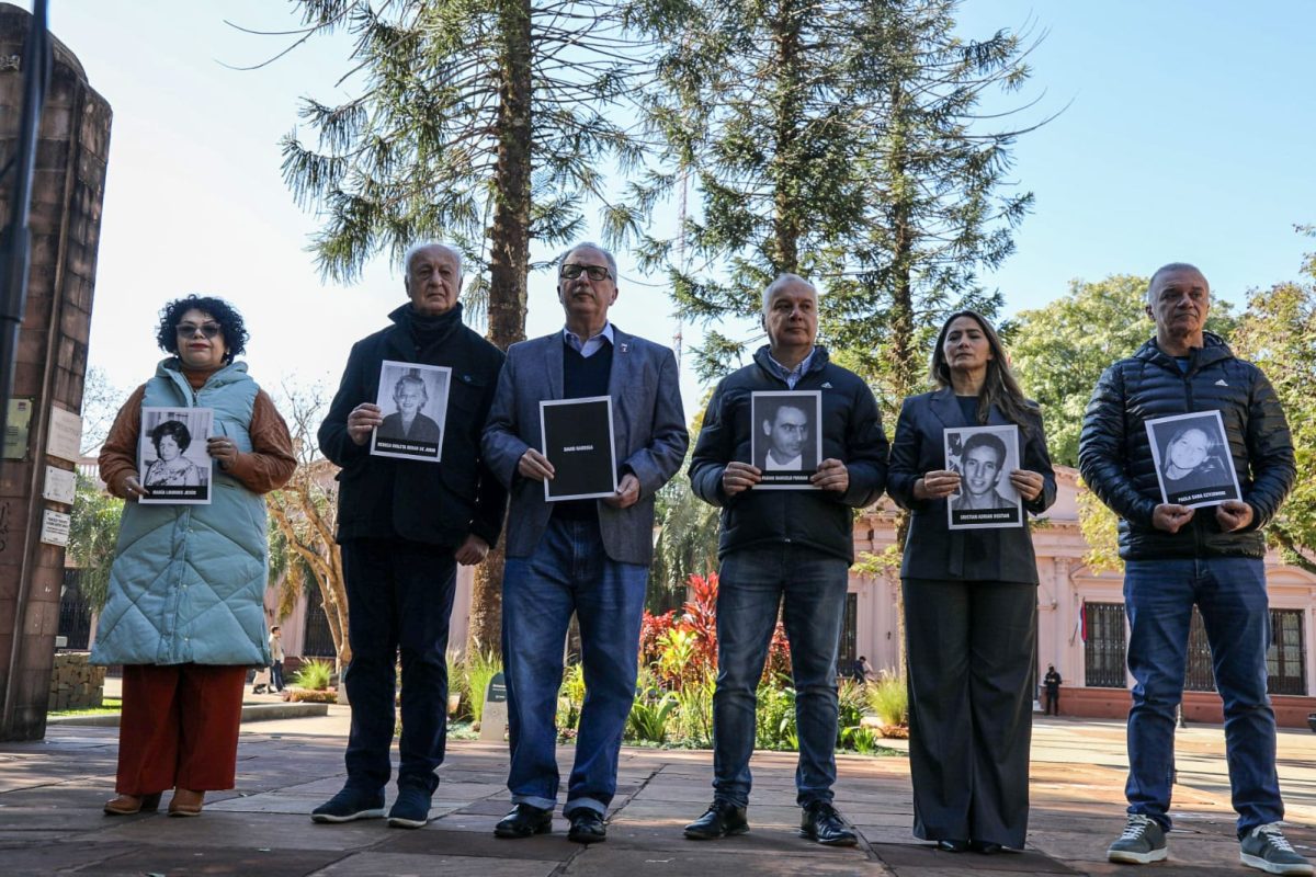 Passalacqua encabezó en Posadas el acto conmemorativo por el 31° aniversario del atentado a la AMIA