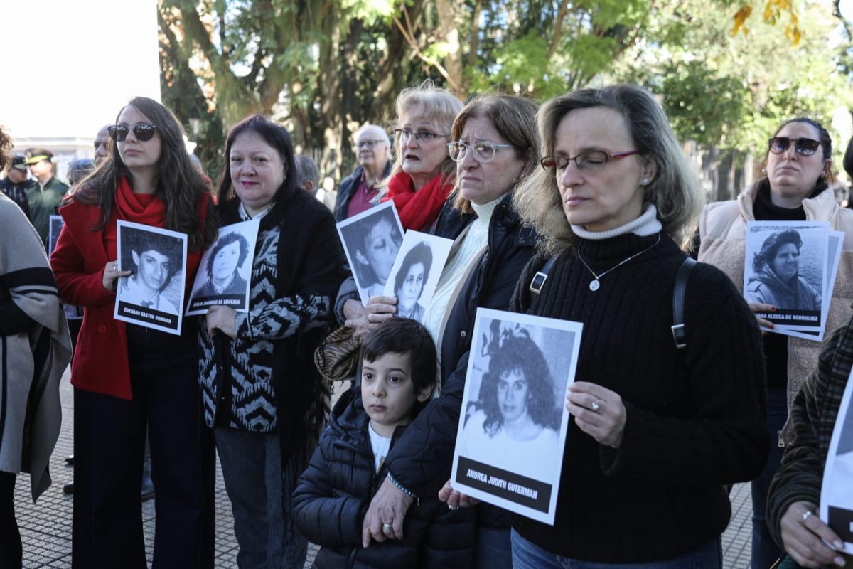 Passalacqua encabezo en Posadas el acto conmemorativo por el 31° aniversario del atentado a la AMIA 5 - 5