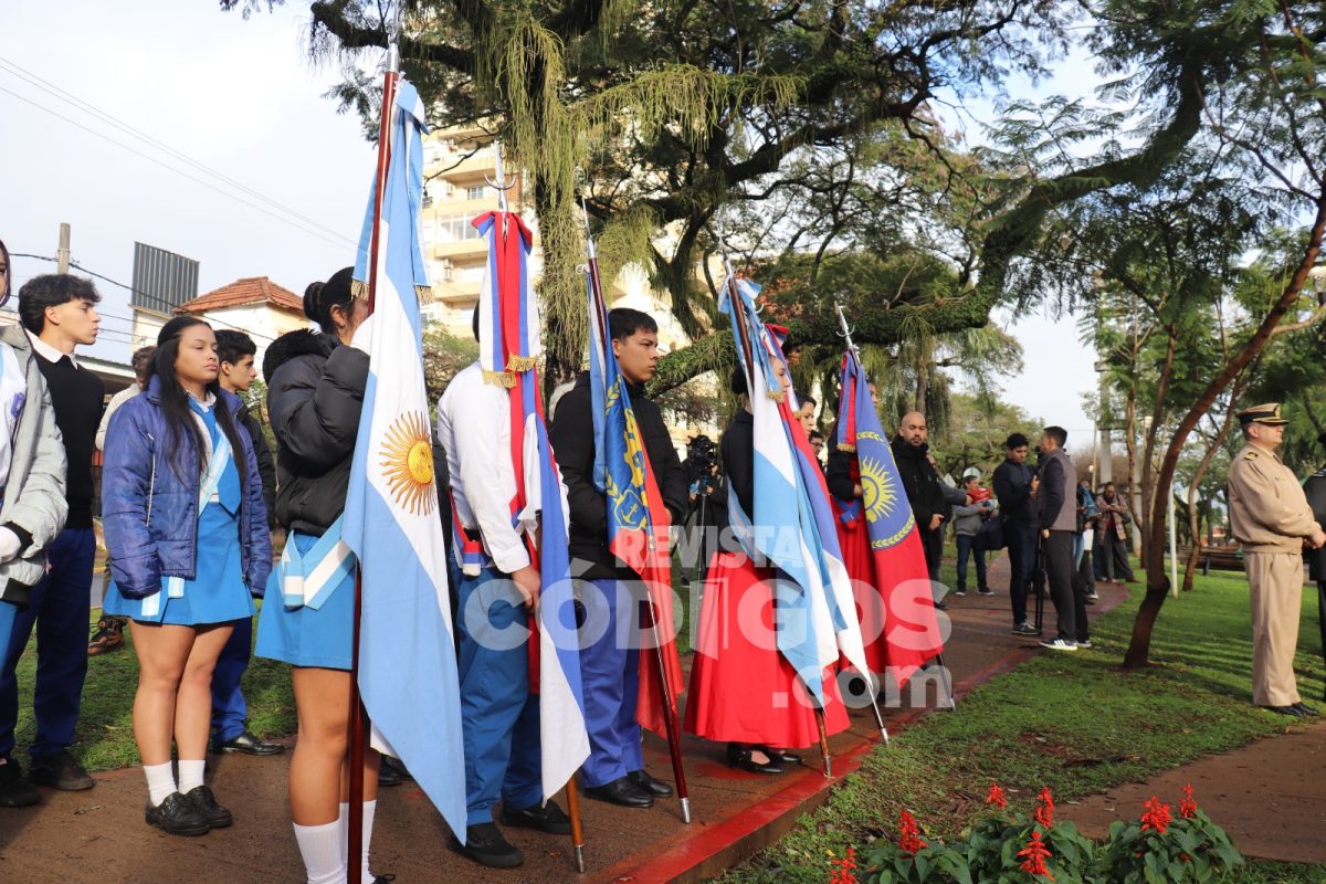 Posadas celebro los 10 anos de su bandera simbolo de identidad historia y unidad 6 - 51