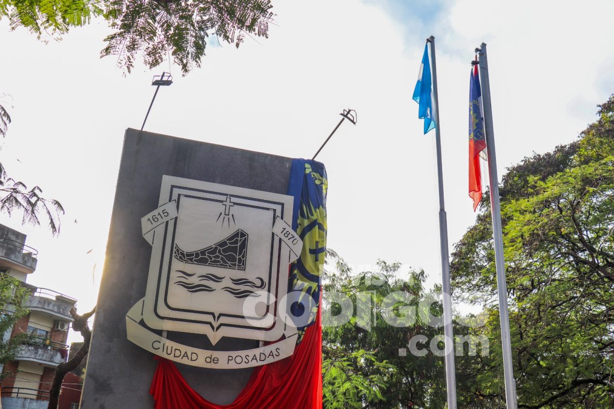 Posadas celebro los 10 anos de su bandera simbolo de identidad historia y unidad 7 - 65