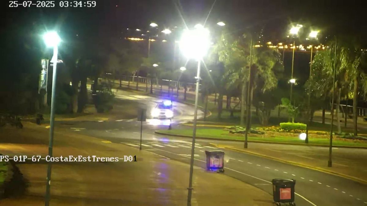 Realizaba maniobras peligrosas con su motocicleta en la Costanera choco y termino detenido 1 - 5