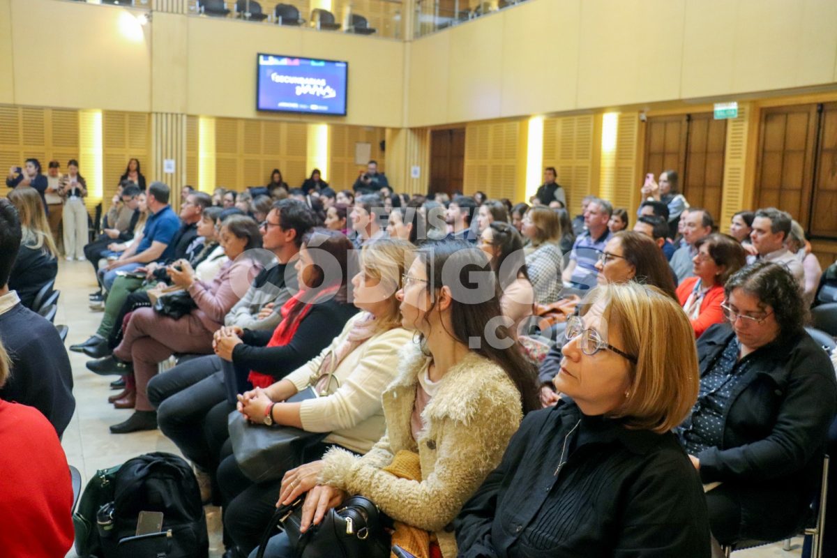 Encuentro regional en la Legislatura para fortalecer el modelo de “Secundarias Disruptivas”