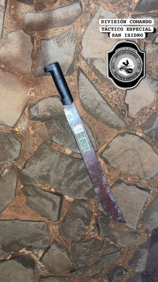 Seis detenidos y armas blancas secuestradas tras un enfrentamiento familiar en Posadas 1 - 1