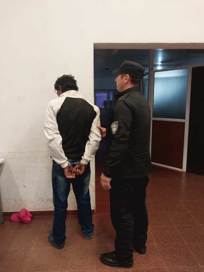 Un detendio y un hospitalizado tras un enfrentamiento a machetazos en Apostoles 1 - 1