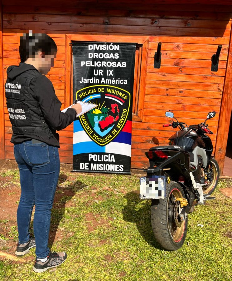 Varios detenidos y vehiculos secuestrados tras intervenciones policiales en Misiones 6 - 5