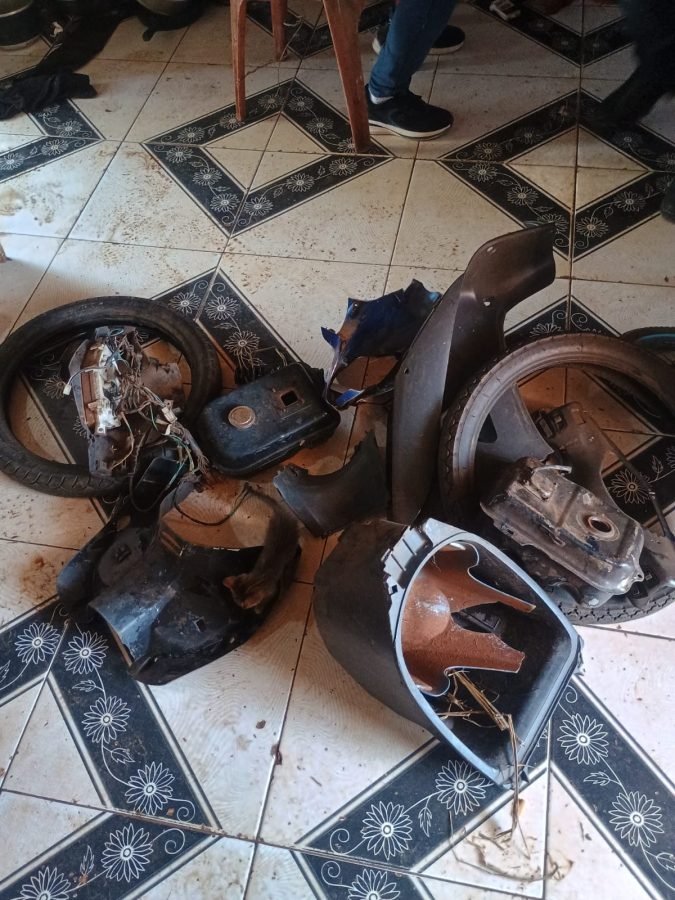 Iguazú: allanamientos simultáneos dejaron tres demorados, dosis de cocaína tipo “pedra” y vehículos incautados 4 8 - allanamientos en iguazu 5 - 7