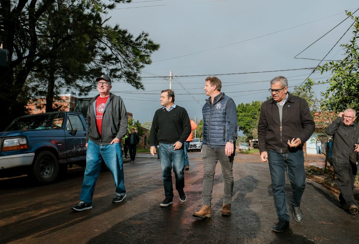 Avanzan las obras viales e hidráulicas en Garupá con la supervisión de Passalacqua y Herrera Ahuad