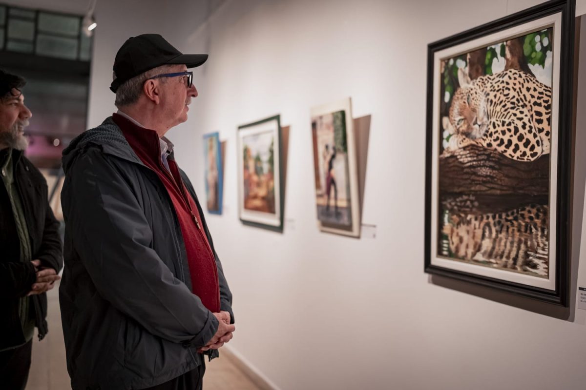 Passalacqua recorrió el laboratorio de restauración del Yaparí