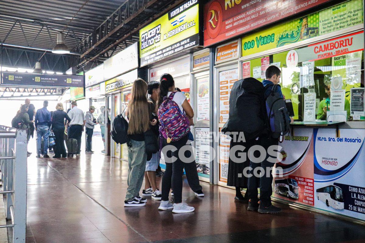 La Terminal de Posadas recibe más de 20 mil turistas por día en las vacaciones de invierno 5 10 - terminal de posadas 1 - 9