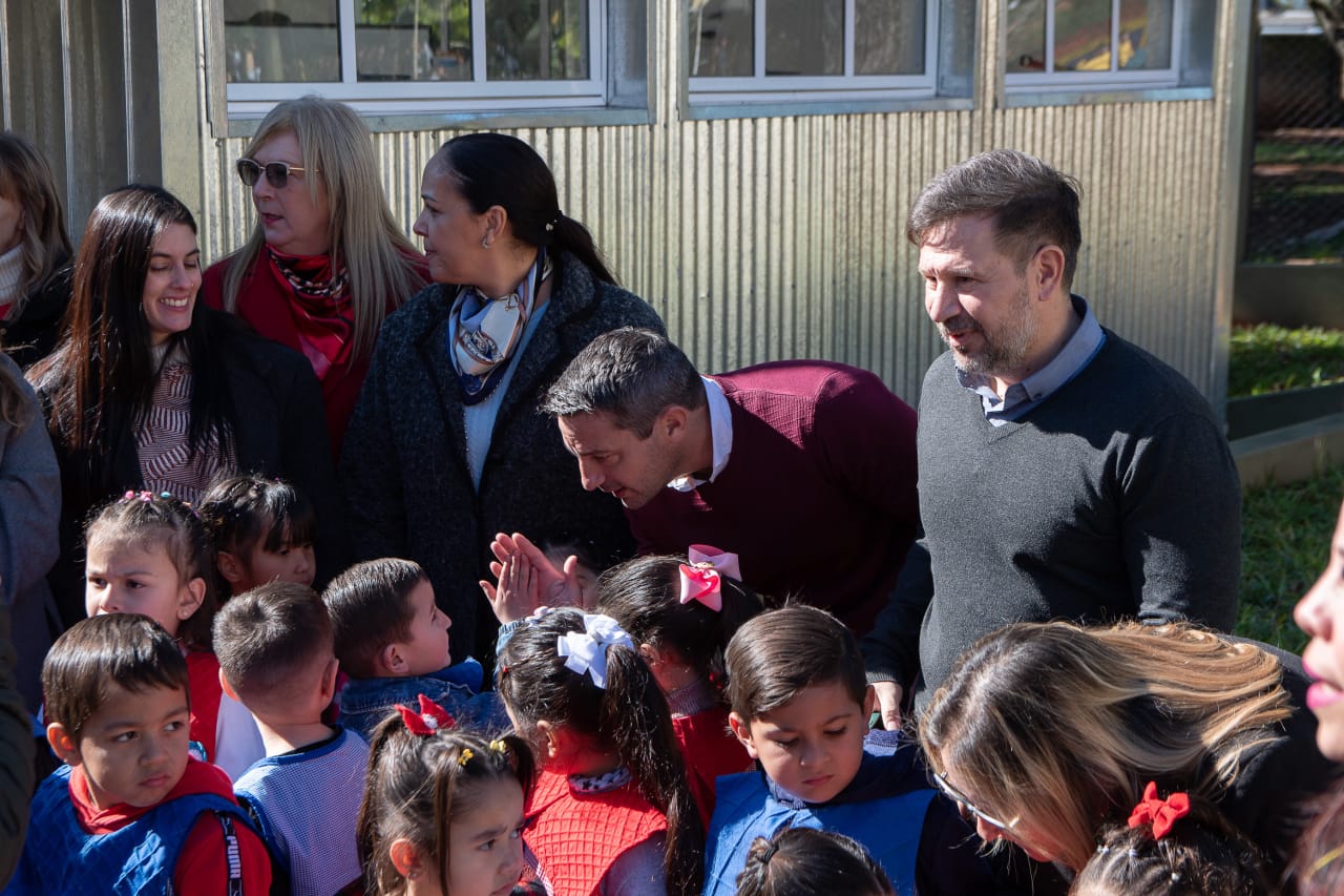 Matías Vilchez: “En Misiones la educación se transforma, innova y piensa en el futuro” 1 2 - vilchez san javier 2 - 1