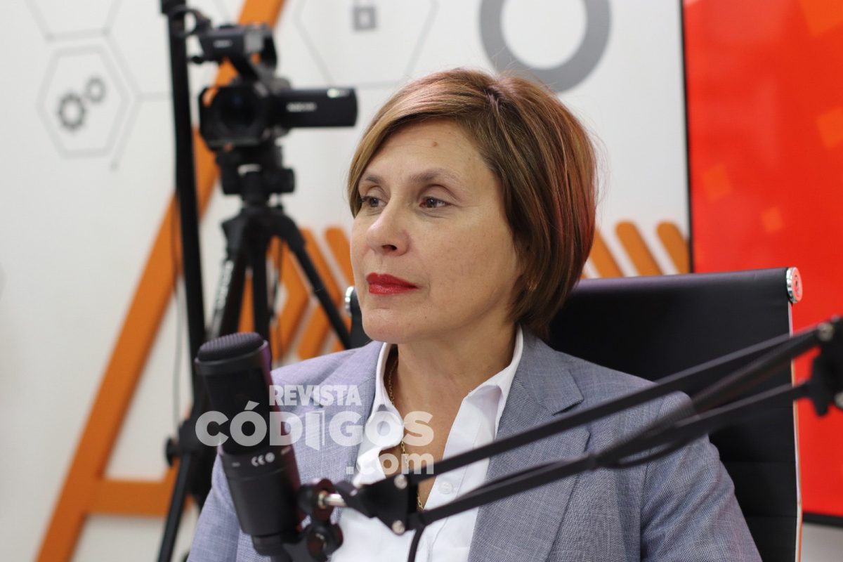 Ariel Marinoni y Suzel Vaider pasaron por el streaming de Códigos 11 22 - Ariel Marinoni y Suzel Vaider pasaron por el streaming de Codigos 3 - 21