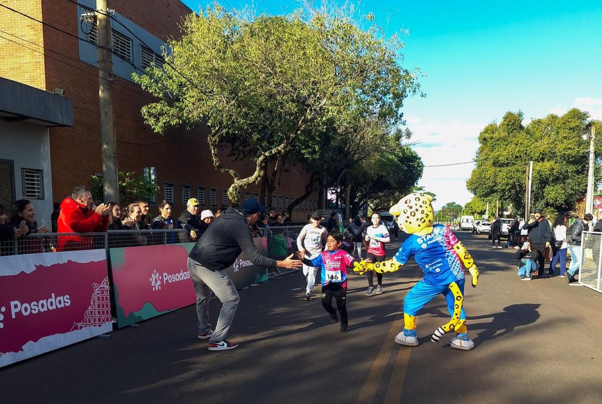 Con 250 participantes se corrió la Maratón Kids en Posadas