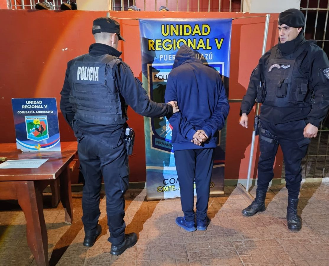 Detuvieron a un hombre tras atacar con un machete a su vecino por la música fuerte
