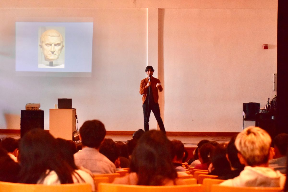 Estudiantes secundarios participaron de la primera funcion educativa Historias Historicas de la Historia 2 - 57