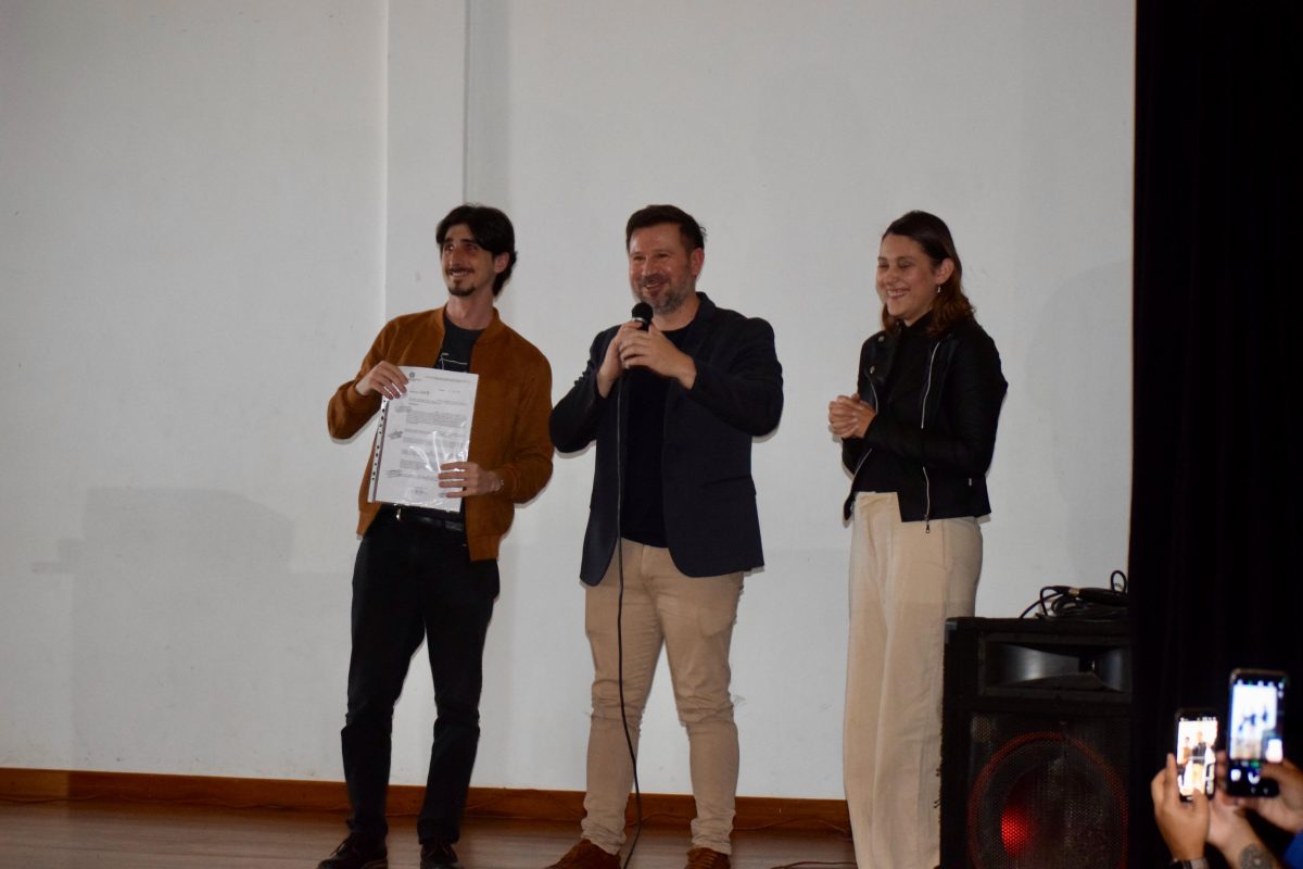 Estudiantes secundarios participaron de la primera funcion educativa Historias Historicas de la Historia 5 - 53