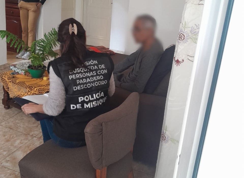 Hombre que estaba desaparecido en Posadas fue reubicado con sus familiares
