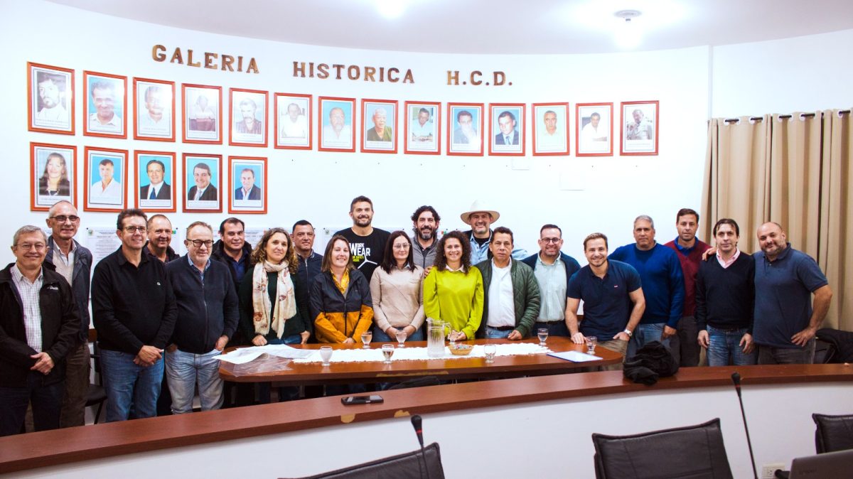 Agro tuvo una reunión de Gabinete en Guaraní y Misiones avanza con la descentralización