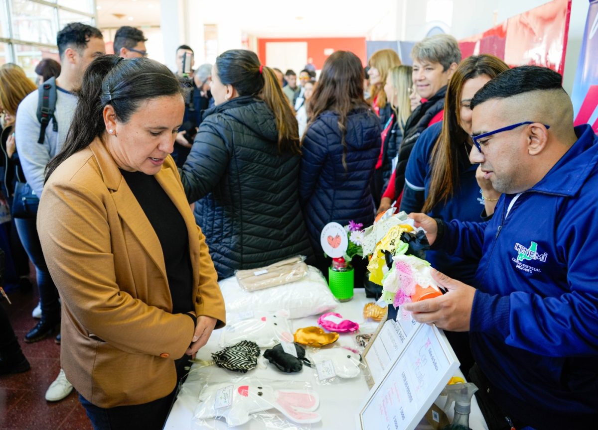 Empezó la Expo Inclusión Argentina en Posadas con más de 60 empresas 2 4 - IMG 20250821 WA0027 - 3