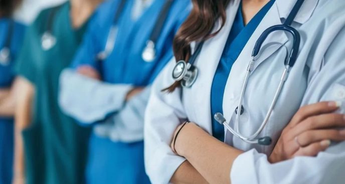 Nación denunció a los acusados de haber cometido fraude en los exámenes de las residencias médicas