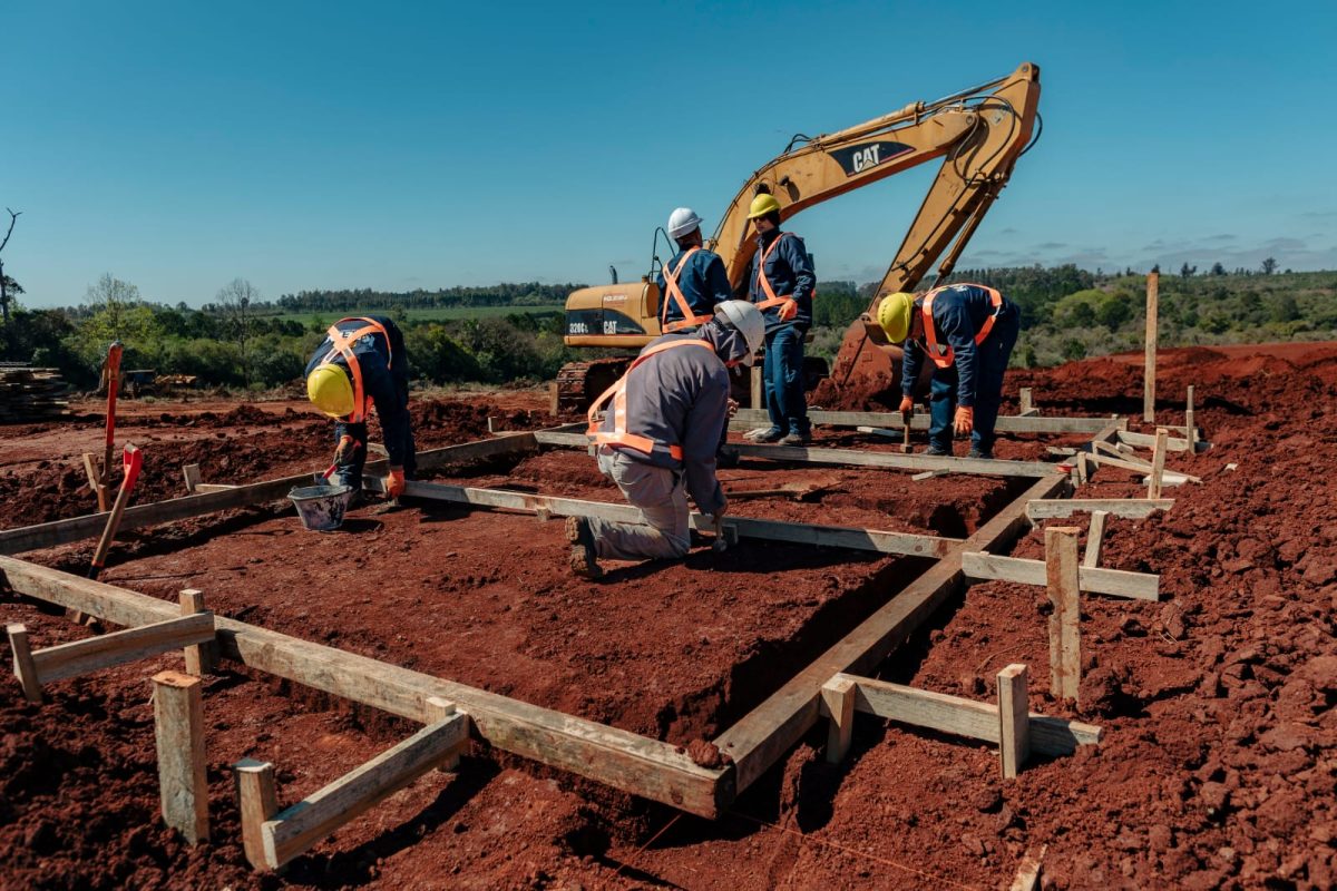Passalacqua supervisó el plan de obras cloacales en Apóstoles 1 2 - Passalacqua superviso el plan de obras cloacales en Apostoles 7 - 1