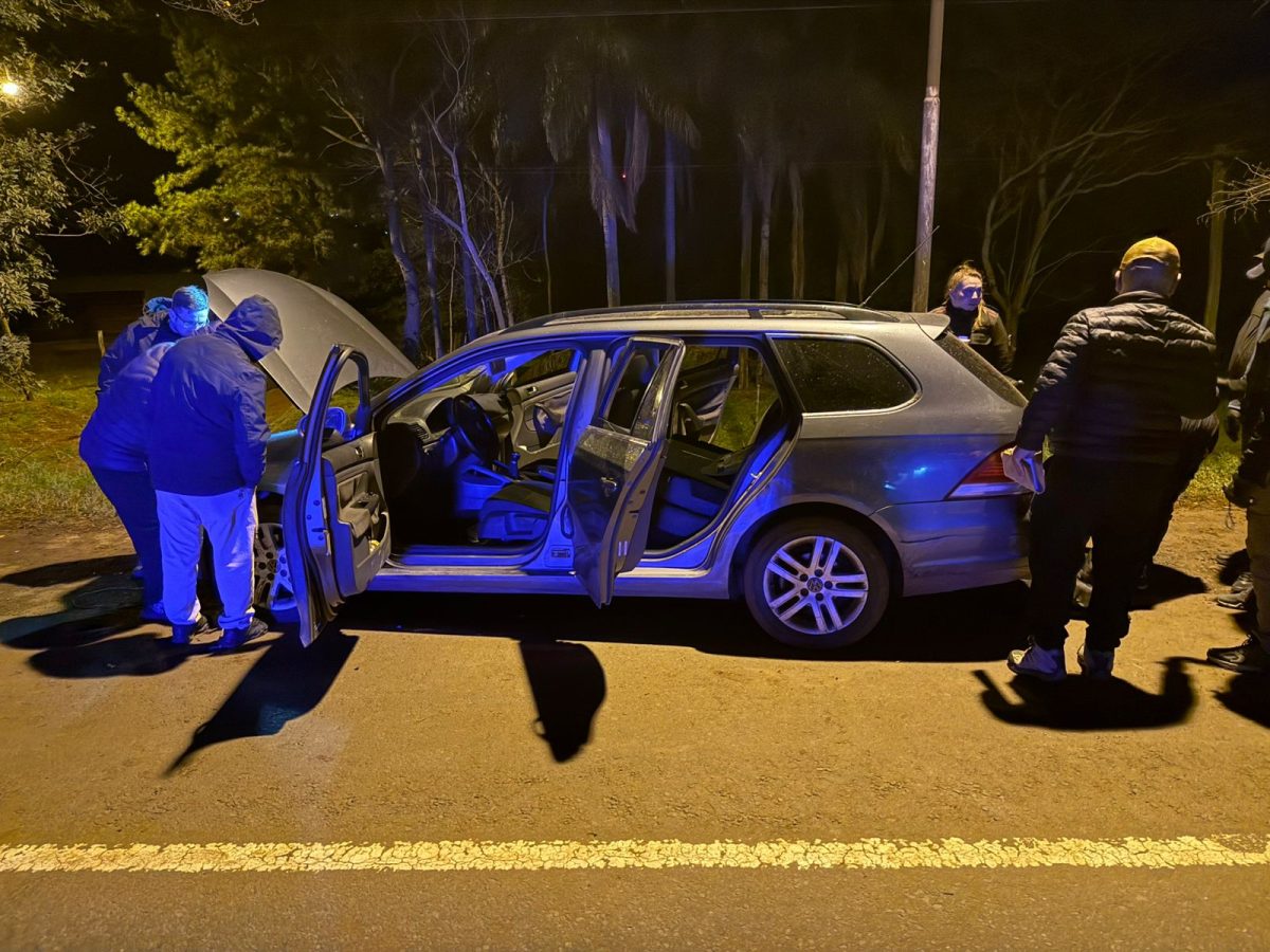 Policias realizaron una historica incautacion de cocaina valuada en mas de 200 millones en Montecarlo 2 - 35