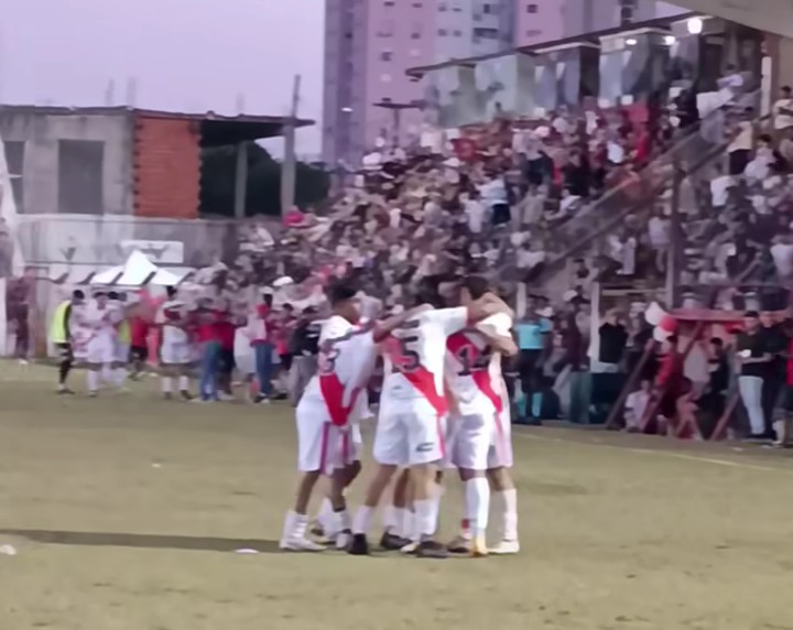 Guaraní se quedó con la Liga Posadeña en una jornada con graves incidentes