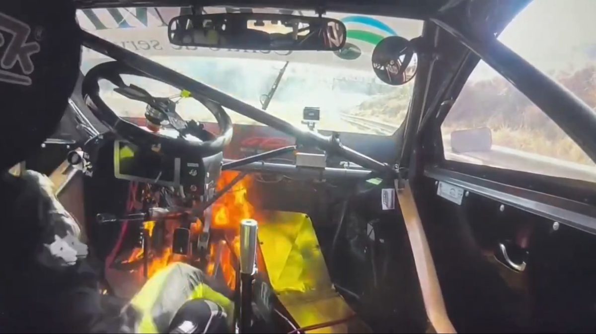 Tensión en el Turismo Nacional: se prendió fuego un auto en plena carrera