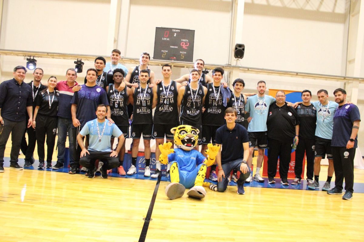 Tokio y OTC inauguraron la nueva cancha de básquet del Cepard 6 12 - Tokio y OTC inauguraron la nueva cancha de basquet del Cepard 3 - 11