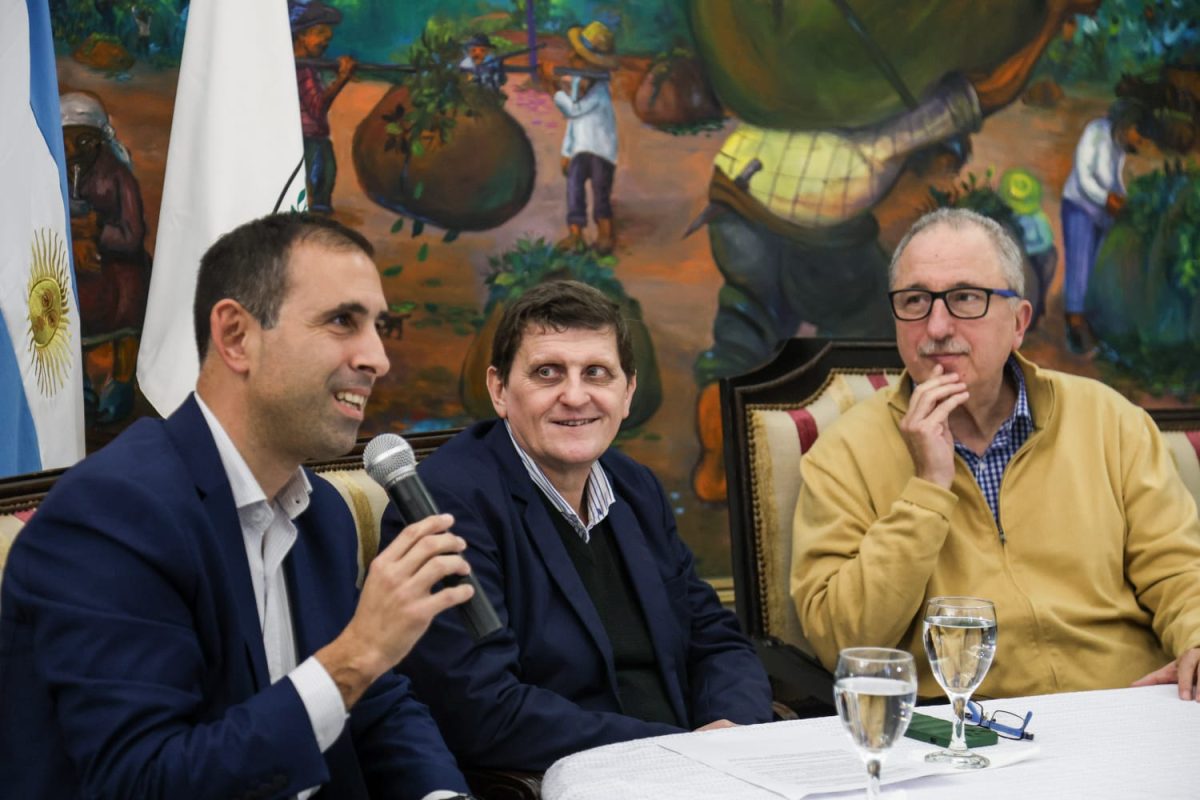 Passalacqua presentó nuevas líneas de crédito para sectores productivos misioneros 5 10 - creditos productivos 5 - 9