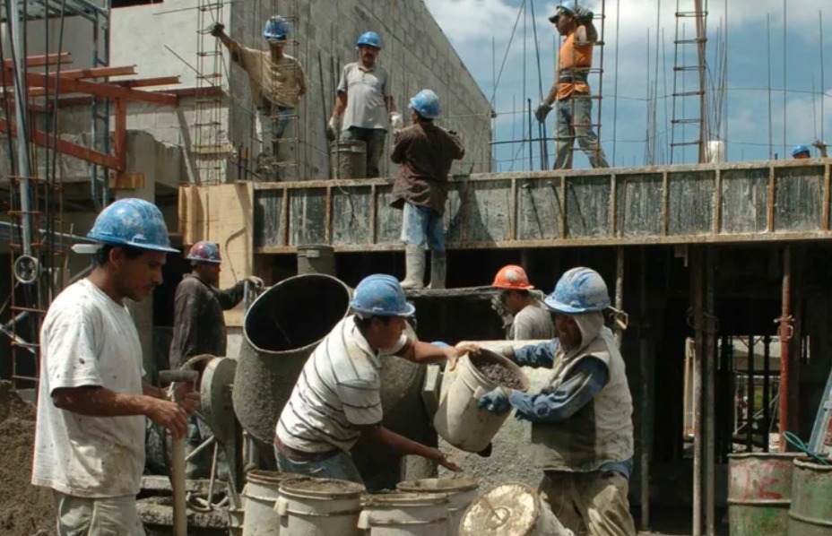 La informalidad laboral ya afecta a casi 9 millones de trabajadores en Argentina